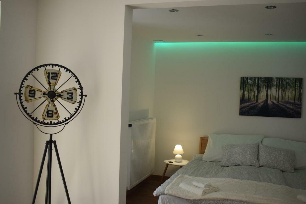 Buborek Apartman تاتا المظهر الخارجي الصورة
